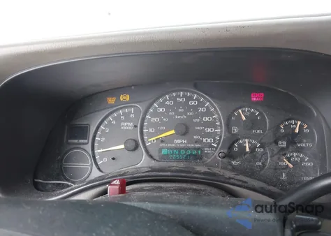 1999 Chevrolet Silverado 1500 Ls z USA, uszkodzony, nr VIN 2GCEK19T7X1252703